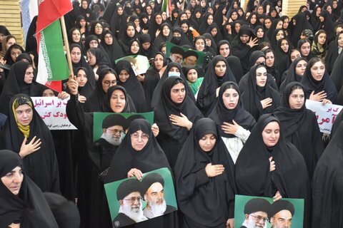 تصاویر اجتماع بانوان زینبی در کوهدشت