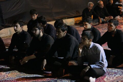 تصاویر/ عزاداری دهه دوم محرم در مدرسه علمیه نقده