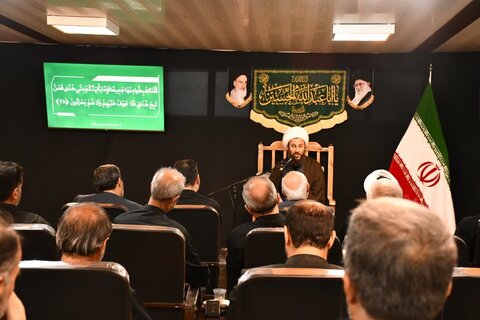 تصاویر/ شصت و ششمین جلسه از سلسله جلسات تفسیر قرآن کریم در خوی