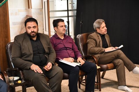 تصاویر/ جلسه شورای گسترش فرهنگ قرآنی در خوی