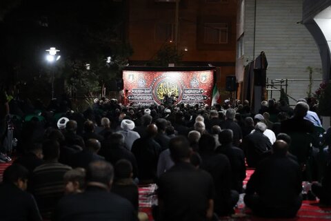 تصاویر/ مراسم سخنرانی و عزاداری دهه دوم محرم الحرام در خوی