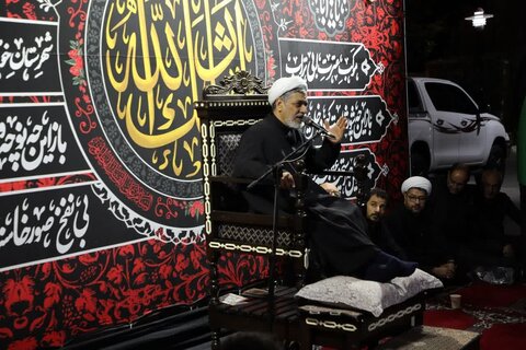 تصاویر/ مراسم سخنرانی و عزاداری دهه دوم محرم الحرام در خوی