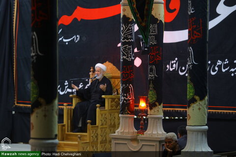 Photos/Cérémonie de deuil pour l'Imam Hussein (AS) lors de la deuxième décade de Muharram, au domicile du défunt Grand Ayatollah Boroujerdi