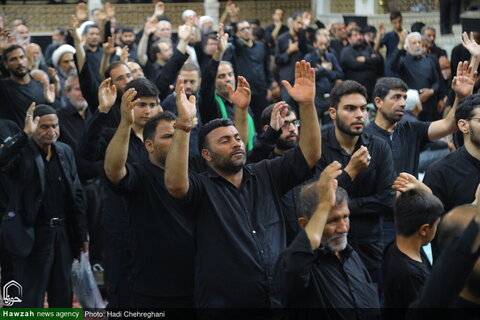 Photos/Cérémonie de deuil pour l'Imam Hussein (AS) lors de la deuxième décade de Muharram, au domicile du défunt Grand Ayatollah Boroujerdi