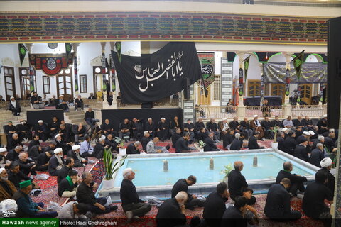 Photos/Cérémonie de deuil pour l'Imam Hussein (AS) lors de la deuxième décade de Muharram, au domicile du défunt Grand Ayatollah Boroujerdi