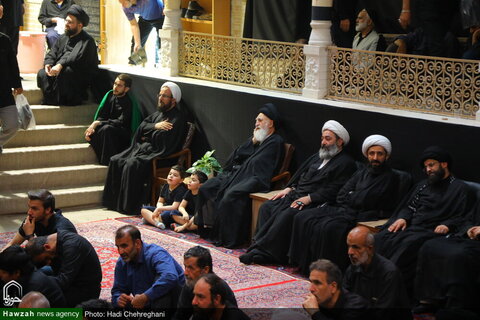 Photos/Cérémonie de deuil pour l'Imam Hussein (AS) lors de la deuxième décade de Muharram, au domicile du défunt Grand Ayatollah Boroujerdi