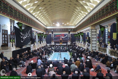 Photos/Cérémonie de deuil pour l'Imam Hussein (AS) lors de la deuxième décade de Muharram, au domicile du défunt Grand Ayatollah Boroujerdi