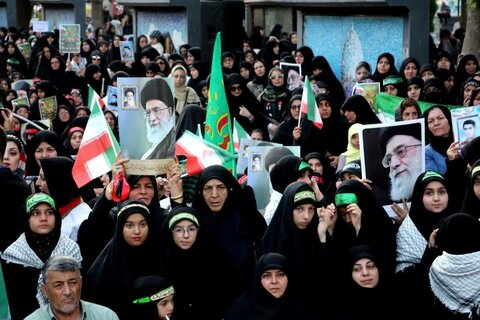 تصاویر / اجتماع بزرگ  زینبیون  در قزوین - نمایش اقتدار و بصیرت زنان قزوینی