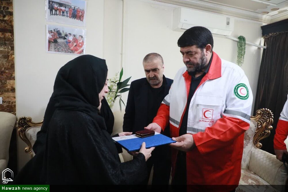 سبک زندگی شهدا، الگوی جوانان امدادگر هلال احمر است
