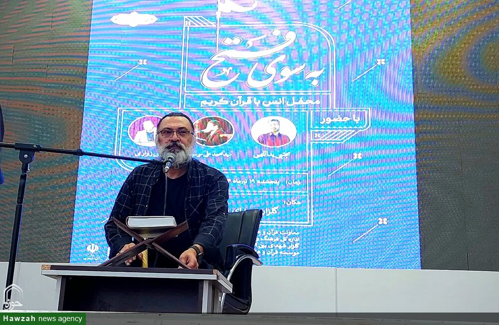 نوجوانان و فرزندان خانواده شهدا، نسل ادامه‌دهنده راه شهدا هستند