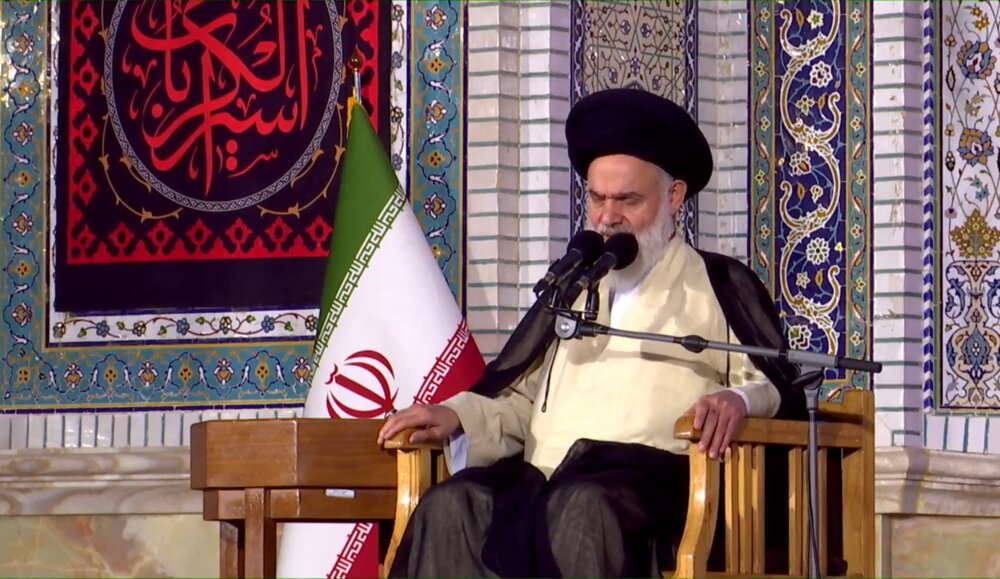 مراسم بزرگداشت شهدای اقتدار ایران و۲۹ شهید استان خراسان رضوی در حرم مطهرامام رضا