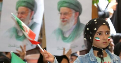 بانوان زینبی تبریز آماده پایان دادن به سلطه مستکبران