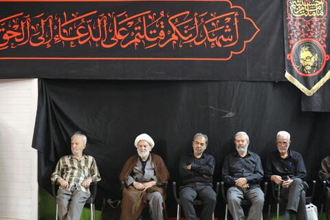 تصاویر/ شب دوم عزاداری هیئت هنر و رسانه قم