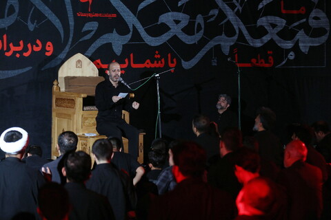 تصاویر/ شب دوم عزاداری هیئت هنر و رسانه قم