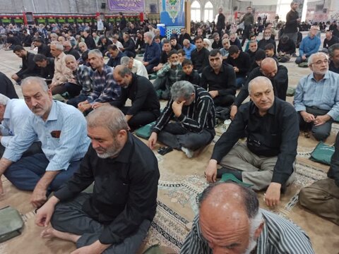 تصاویر/ نمازعبادی سیاسی جمعه کاشان