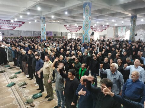 تصاویر/ نمازعبادی سیاسی جمعه کاشان