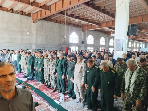 تصاویر/ اقامه نماز جمعه در سراب