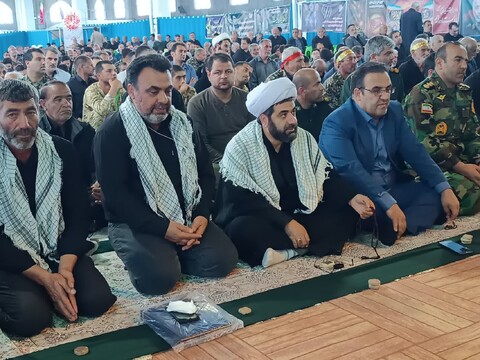 تصاویر/ اقامه نماز جمعه در سراب