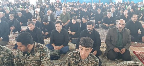 تصاویر/ اقامه نماز جمعه در سراب