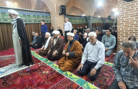 تصاویر/ اقامه نماز جمعه در تسوج