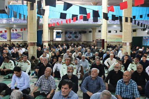 تصاویر اقامه نماز جمعه الیگودرز