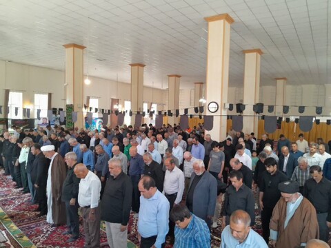 تصاویر/ اقامه نماز جمعه در هادیشهر