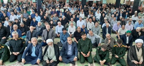 تصاویر/ اقامه نماز جمعه شهرستان پارس آباد