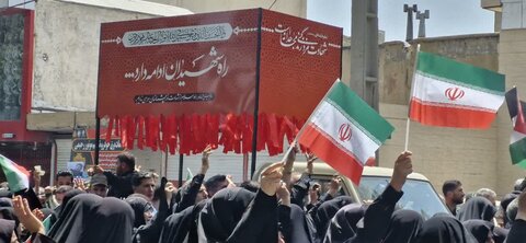 تصاویر تشییع پیکر مطهر شهید والامقام محمد محمدی زرین چقا در خرم آباد