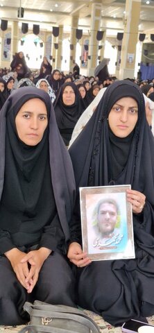 تصاویر تشییع پیکر مطهر شهید والامقام محمد محمدی زرین چقا در خرم آباد