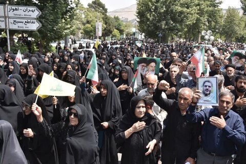 تصاویر تشییع پیکر مطهر شهید والامقام محمد محمدی زرین چقا در خرم آباد