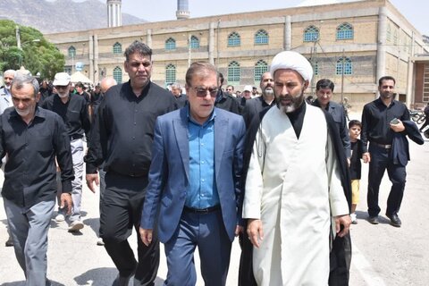 تصاویر تشییع پیکر مطهر شهید والامقام محمد محمدی زرین چقا در خرم آباد