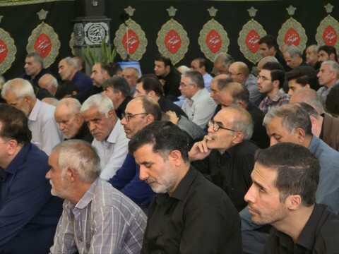 تصاویر /  اقامه نماز عبادی سیاسی جمعه شهرستان تویسرکان