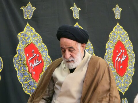 تصاویر /  اقامه نماز عبادی سیاسی جمعه شهرستان تویسرکان