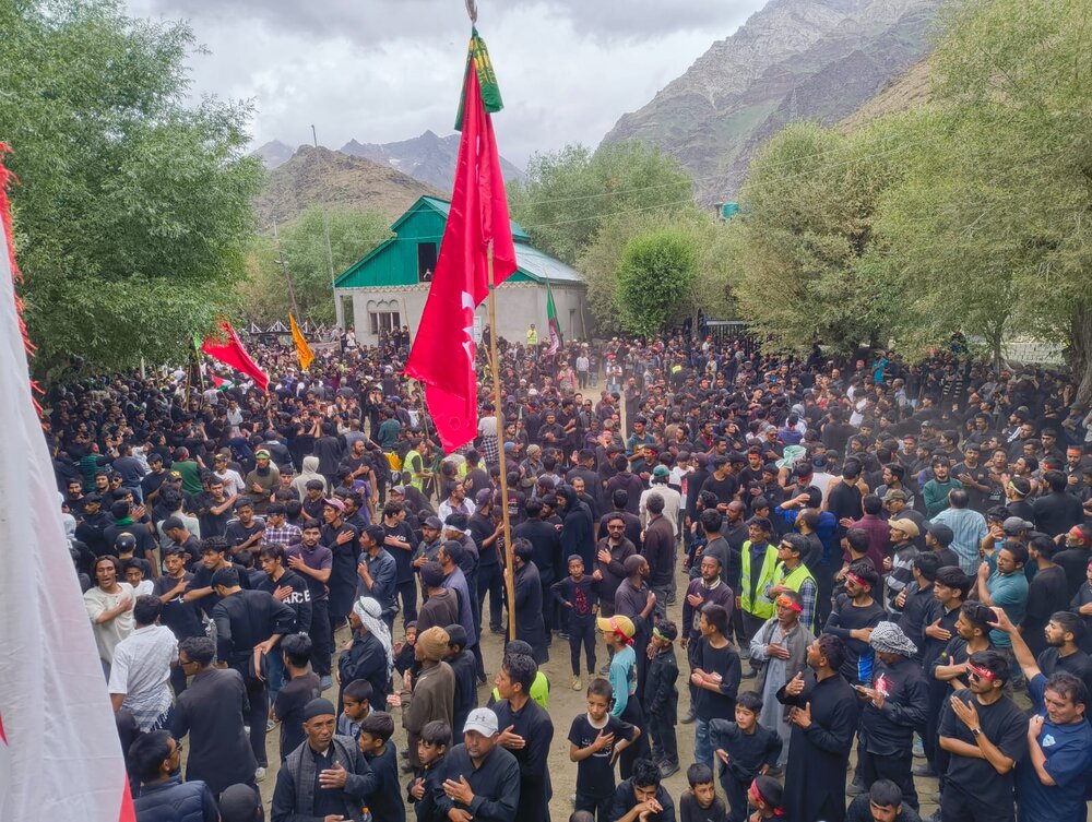 روحانی برجسته کارگل هند: کربلا، درس ایستادگی و آزادگی برای تمام تاریخ است