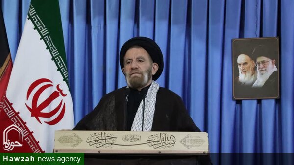 توهین و تخریب شخصیت‌ها خیانت به آرمان‌های ملت است