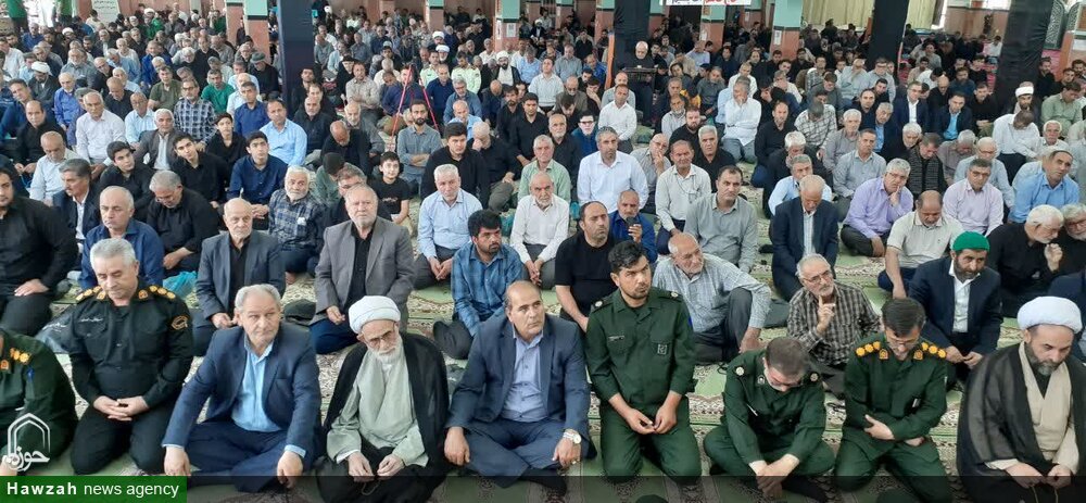 تصاویر/ اقامه نماز جمعه شهرستان پارس آباد