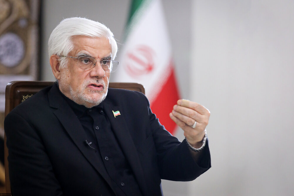 با فرماندهی فرمانده کل قوا و آمادگی دولت شرایط جنگی را مدیریت کردیم