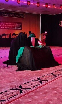 مراسم بزرگداشت حضرت زینب (س) و کاروان حسینی(ع) در استانبول