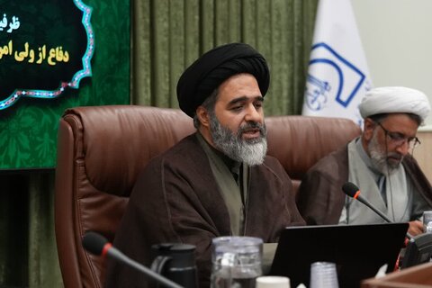 تهدید ولی فقیه مصداق بارز محاربه با خدا و رسول