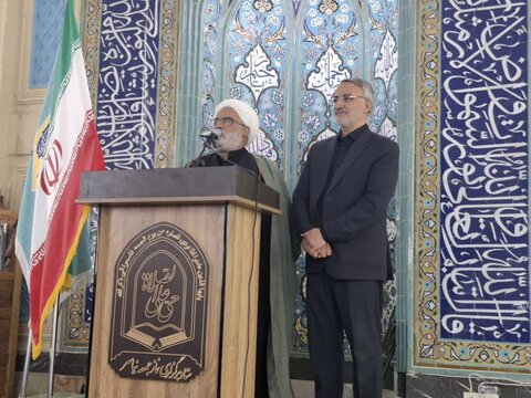 آیین سنتی  مذهبی نخل گردانی در نیاسر