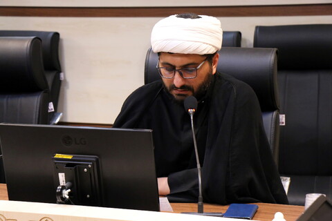 تصاویر/ نشست خبری معاون تبلیغ و امور فرهنگی حوزه‌های علمیه در سالروز دیدار طلاب و مبلغان با مقام معظم رهبری
