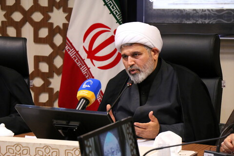تصاویر/ نشست خبری معاون تبلیغ و امور فرهنگی حوزه‌های علمیه در سالروز دیدار طلاب و مبلغان با مقام معظم رهبری