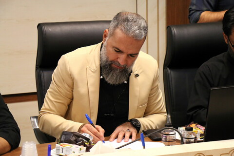 تصاویر/ نشست خبری معاون تبلیغ و امور فرهنگی حوزه‌های علمیه در سالروز دیدار طلاب و مبلغان با مقام معظم رهبری