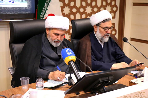 تصاویر/ نشست خبری معاون تبلیغ و امور فرهنگی حوزه‌های علمیه در سالروز دیدار طلاب و مبلغان با مقام معظم رهبری