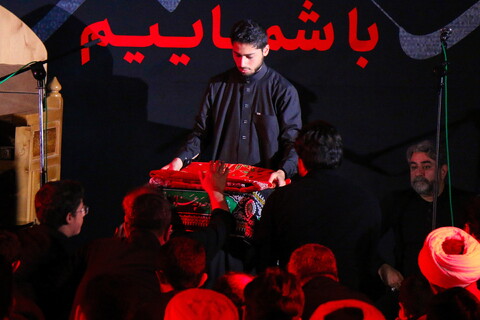تصاویر/ شب سوم عزاداری هیئت هنر و رسانه قم