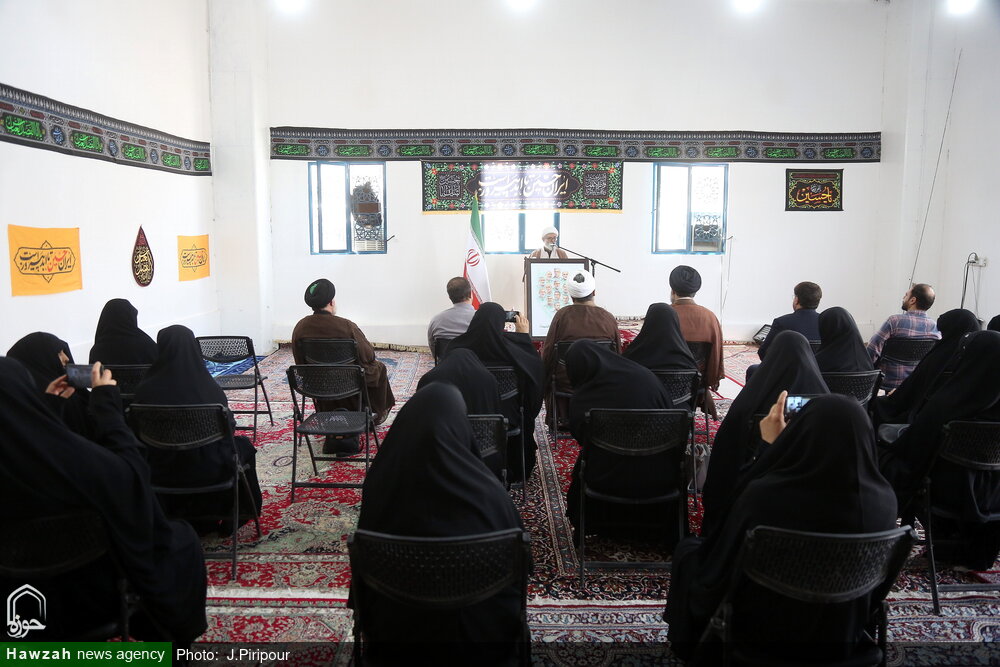تصاویر/ نشست تقدیر از فعالان عفاف و حجاب پردیسان