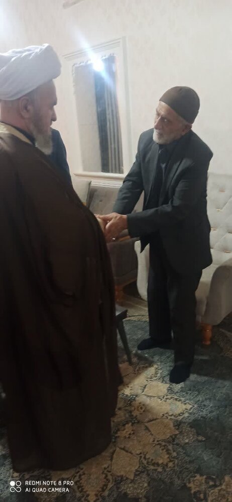 دیدار عضو خبرگان رهبری با خانواده شهید حمله رژیم صهیونیستی+عکس