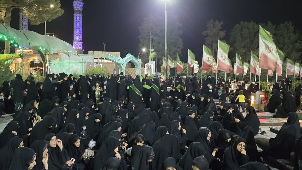 مراسم وداع با شهیدان جنگ با رژیم صهیونیستی در کاشان برگزار شد+عکس