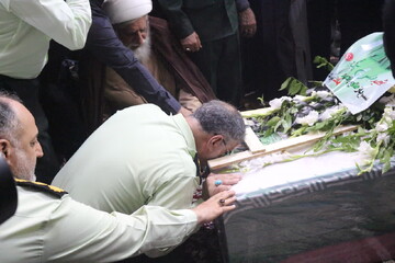 تصاویر/مراسم تشییع پیکر شهید عباس بیرقی فرد در بندرعباس