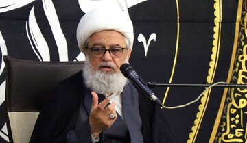 گروه‌های تبلیغی جریان‌ساز و میدان‌دار باشند